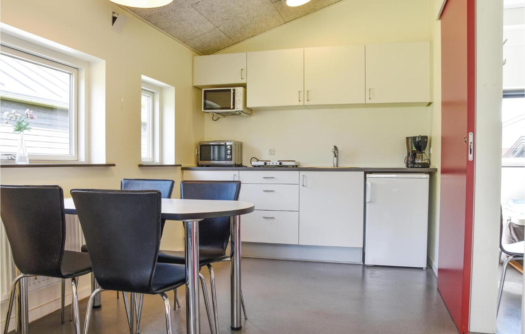 Pet Friendly Home In Spjald With Wifi المظهر الخارجي الصورة